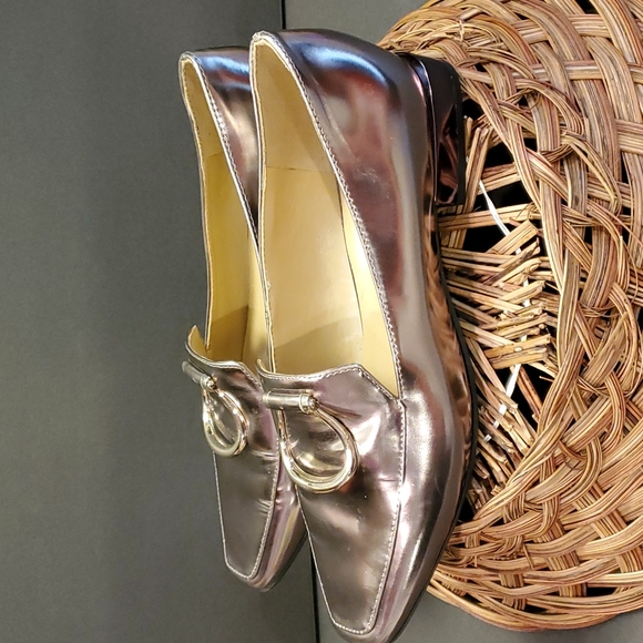 Naturalizer Women’s Slip-Ons•Bronze 8M•Leather Upper Upper•Like new - Picture 4 of 6